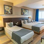Hotel Lazz By Ketenci Smirne