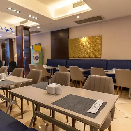 Hotel Lazz By Ketenci 3*