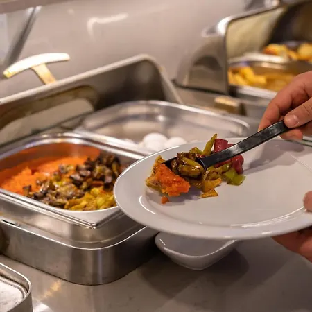 Hotel Lazz By Ketenci 3*