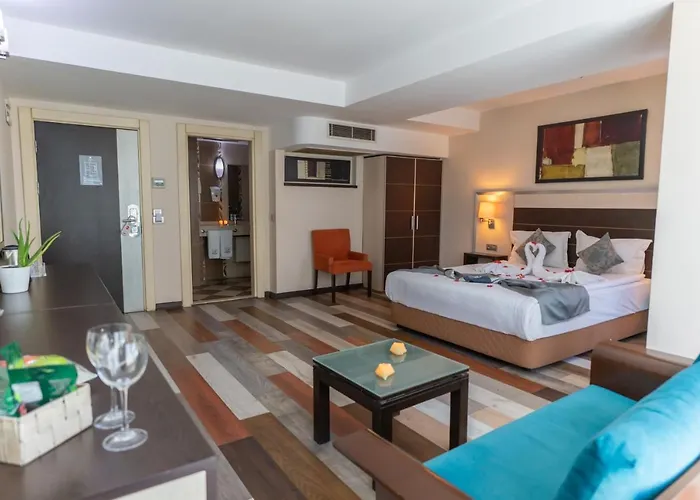 Lazz By Ketenci Otel İzmir