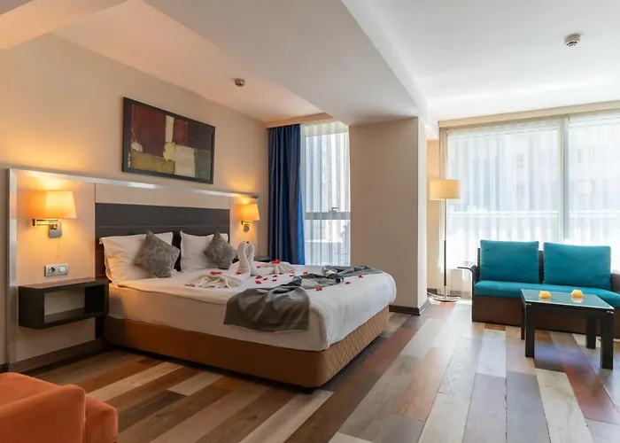 Hotel Lazz By Ketenci 3*